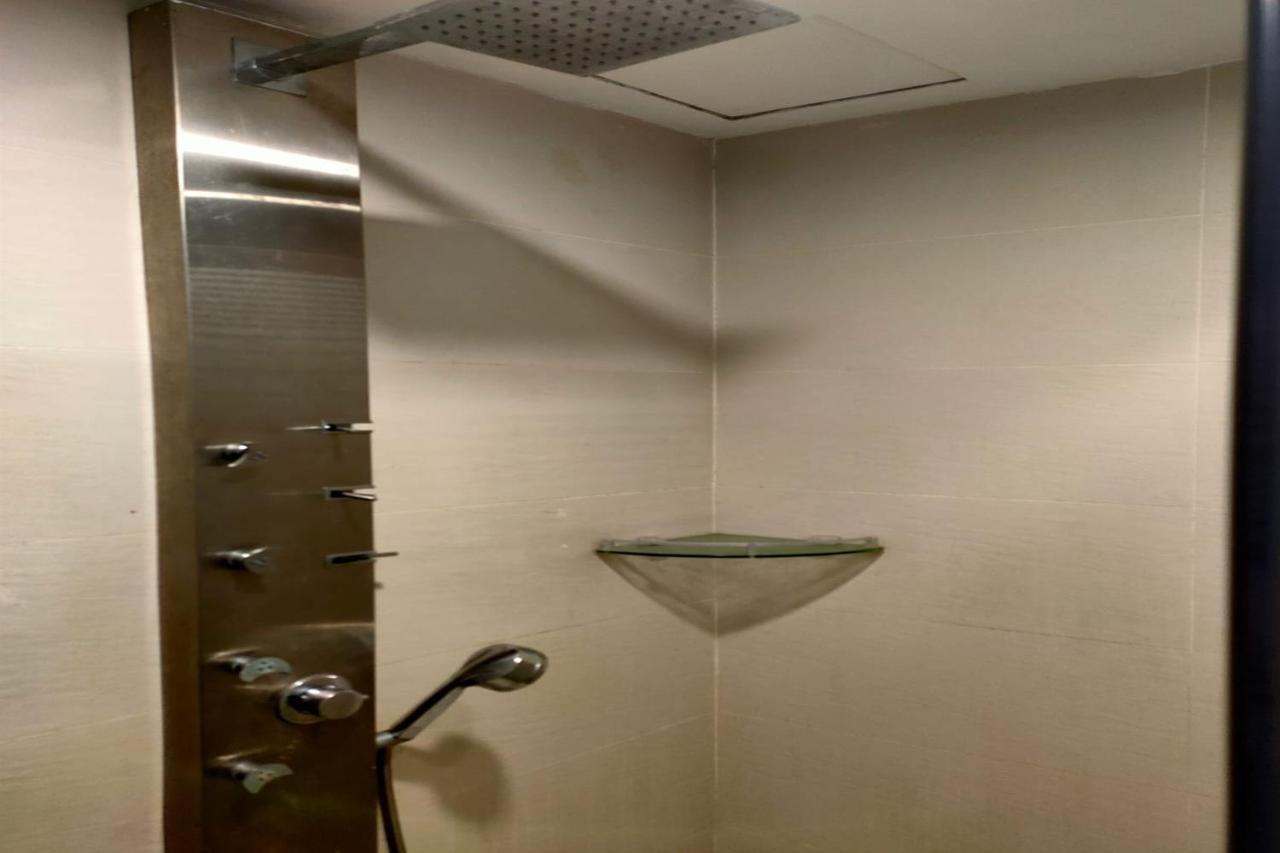 Hotel Arenaa Galaxys קואלה לומפור מראה חיצוני תמונה